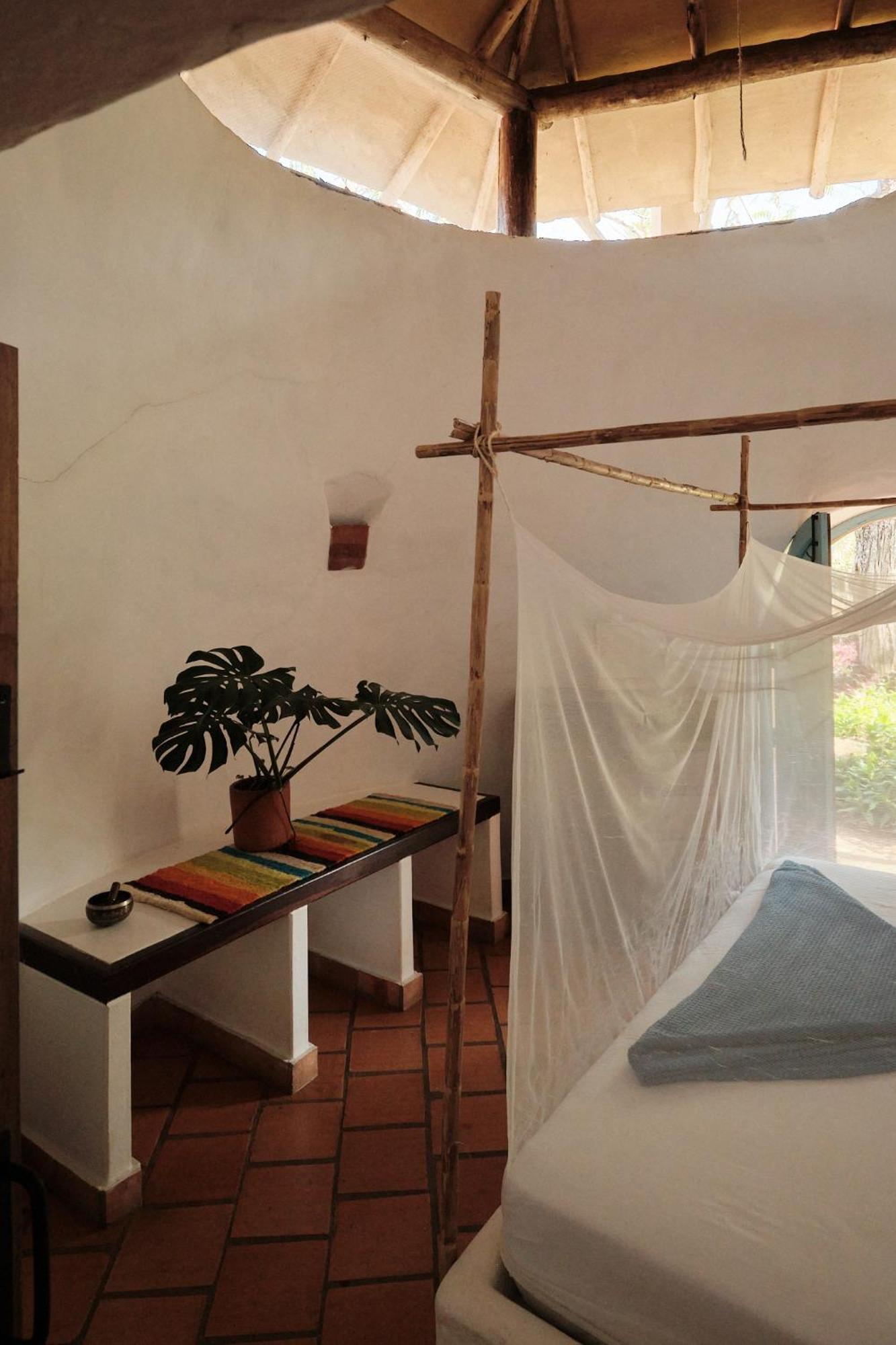 Hostel Nomad - *